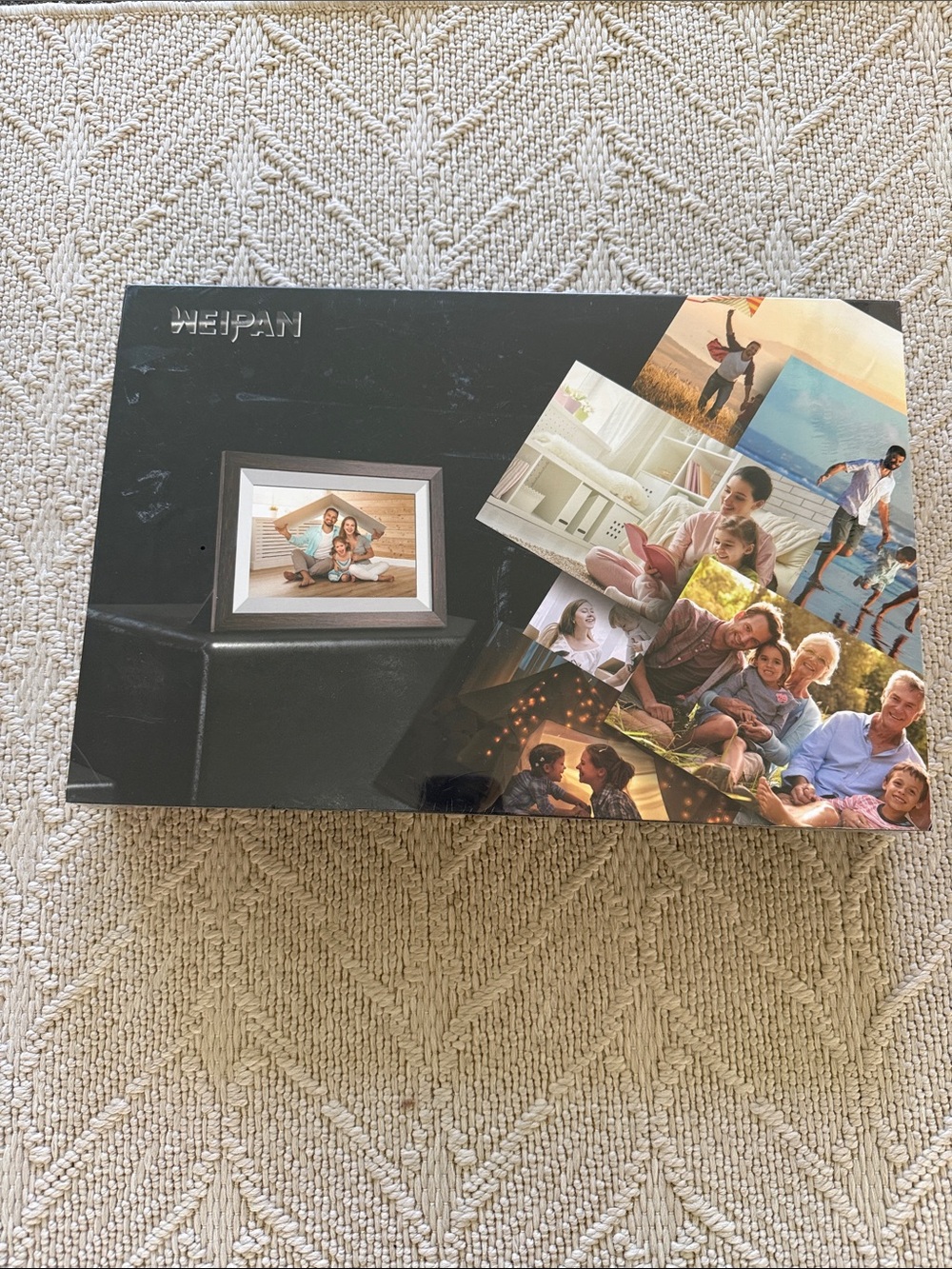 Weipan Smart WiFi Digital Photo Frame - 10.1”